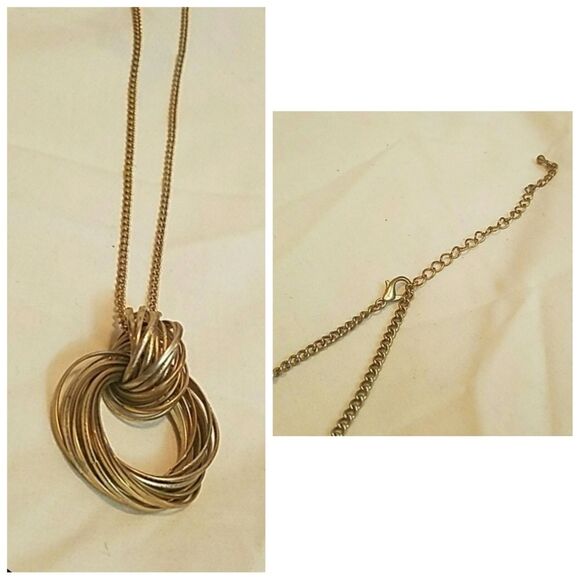 16" Chain Gold Double Ring Necklace - Picture 2 of 3